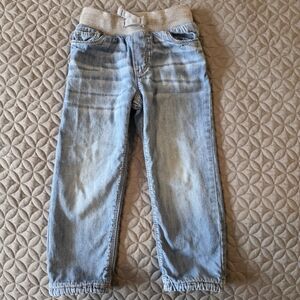 OshKosh B'gosh Light Blue Wash Jeans With Gray Fleece Lining, Kids Toddler 4T/4A